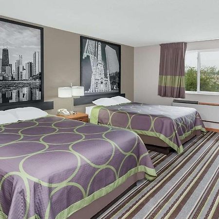 Hotel Super 8 By Wyndham Gilman Exterior foto